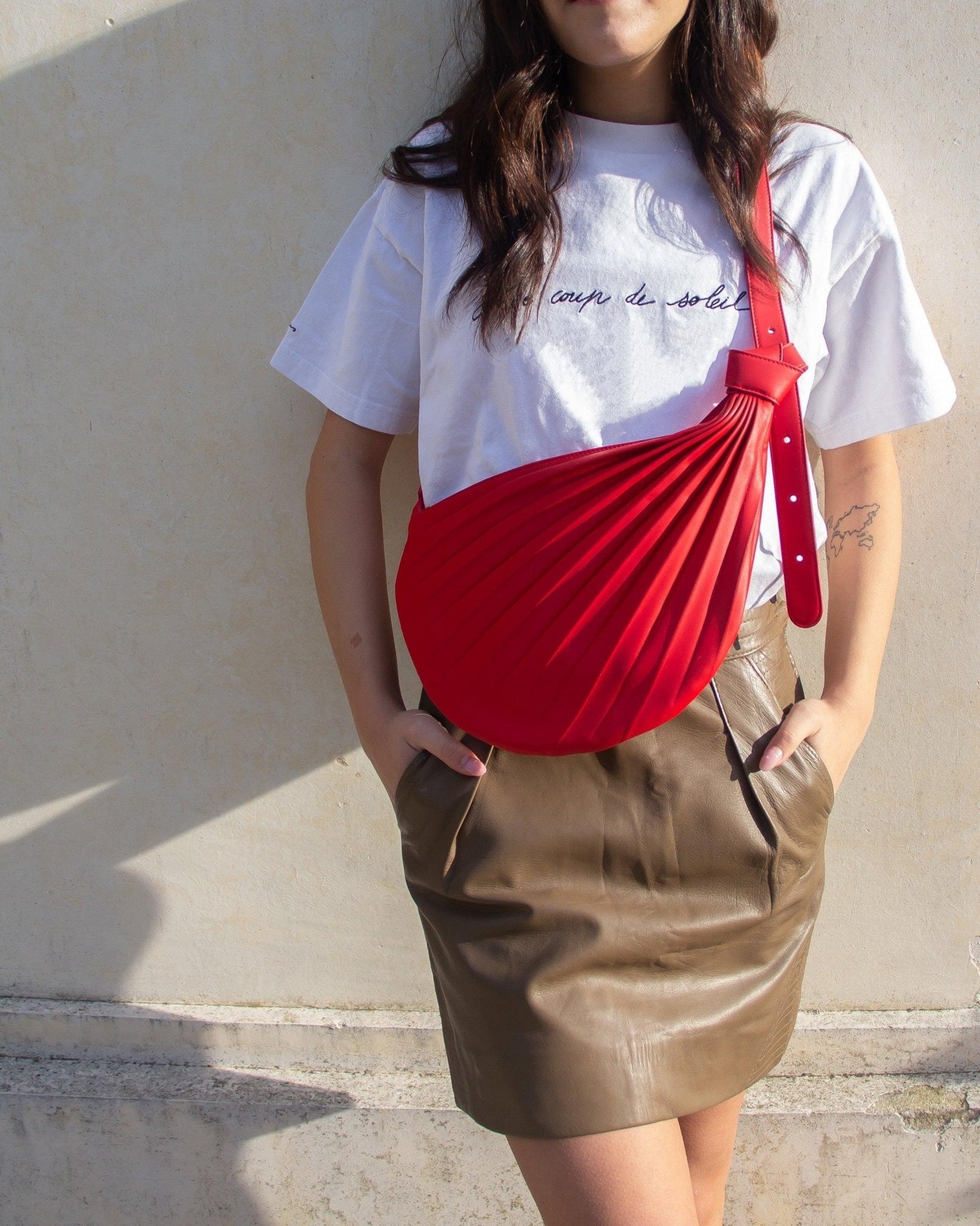 Sabrina Zeng's Chiaroscuro Hammock Sling Bag in Coral Red - Stylish Red Crossbody Bag