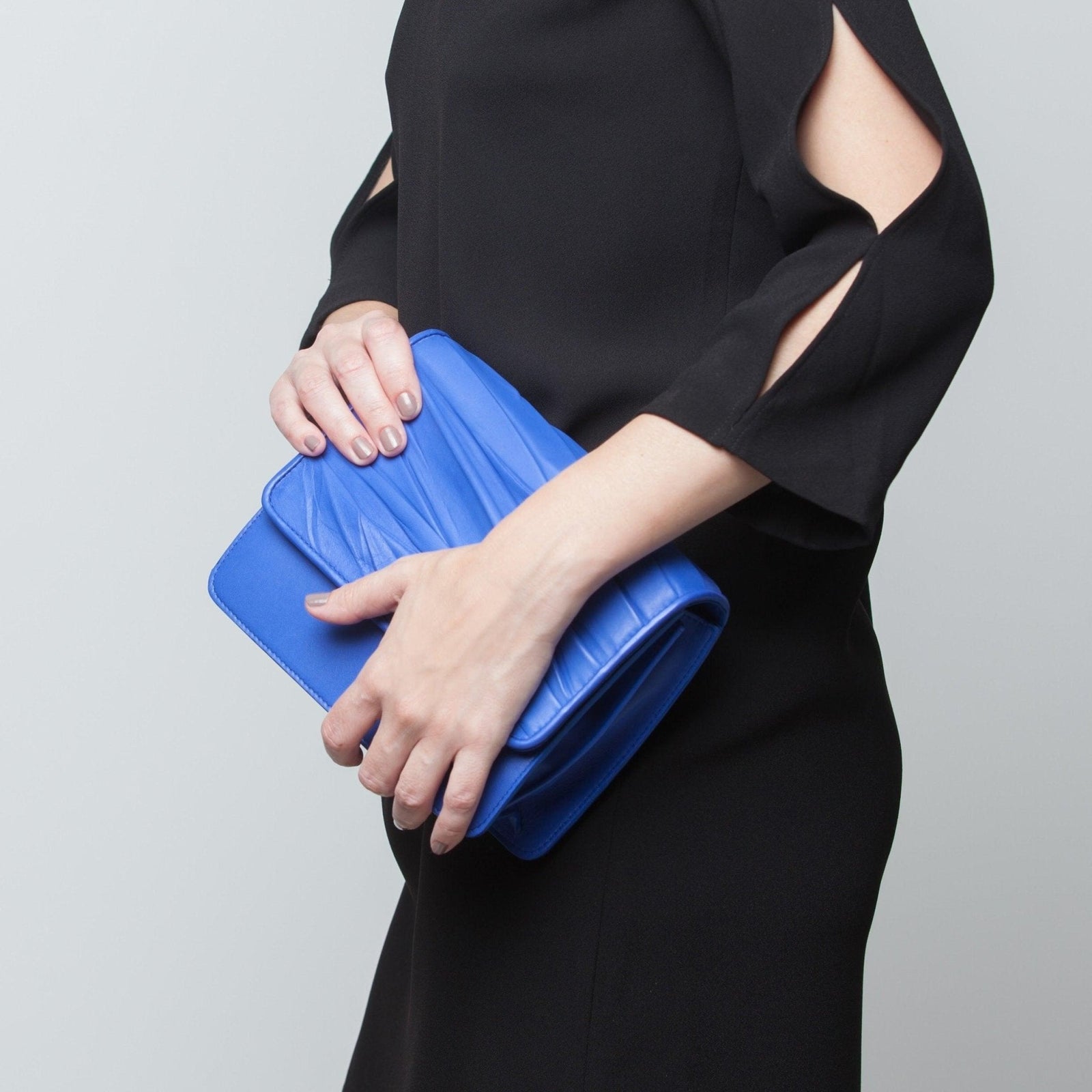 Freedom Crossbody Bag in blue Lambskin - Sabrina Zeng